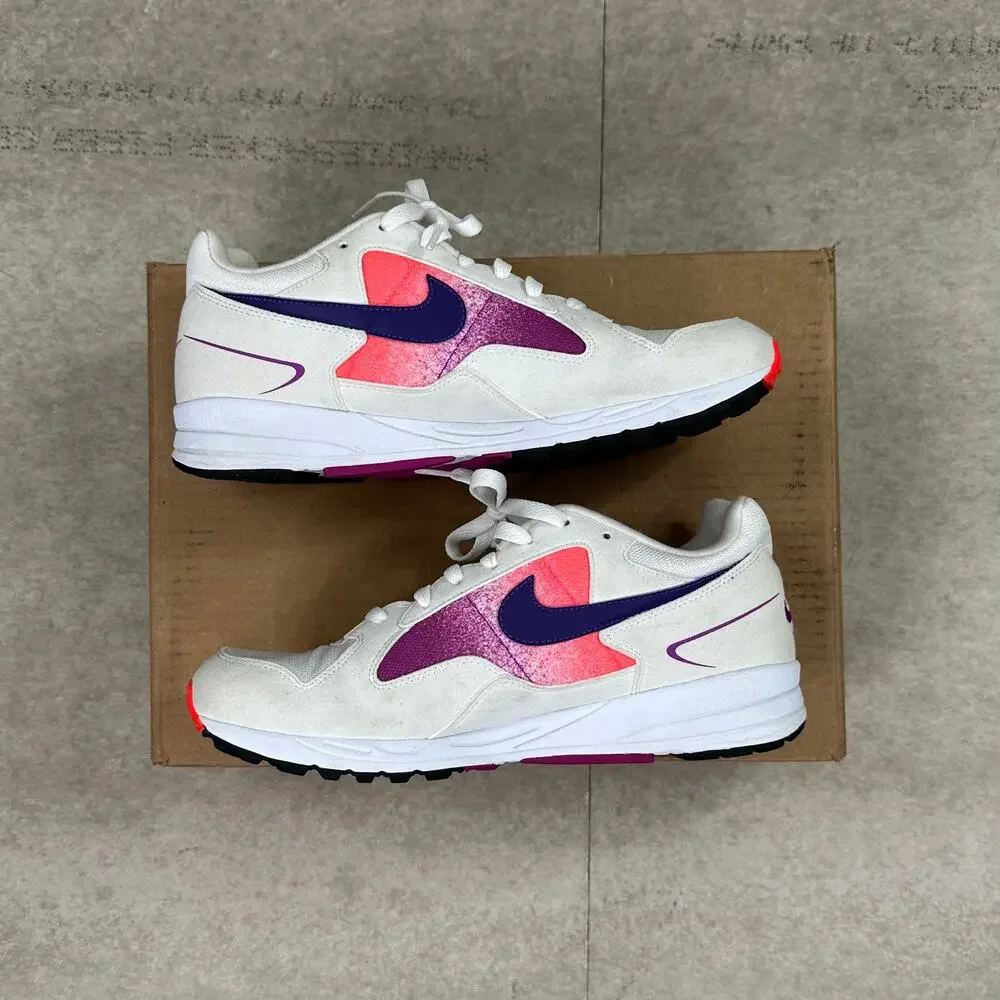 Nike Air Skylon 2 Low Top Shoes Mens 10.5 Solar Red Cream White Purple Pink